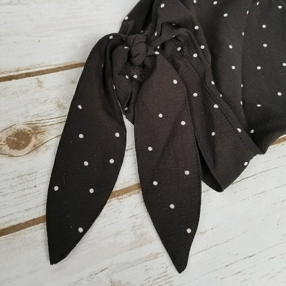 *LAST ONE* Black and White Polka Dot Romper - Picture 4 of 8